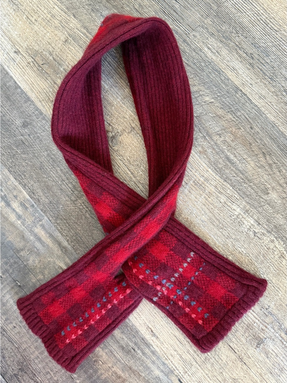 Pendleton Lambswool Plaid Scarf Burgundy Red 80% Wool 20% Nylon With Loop OS